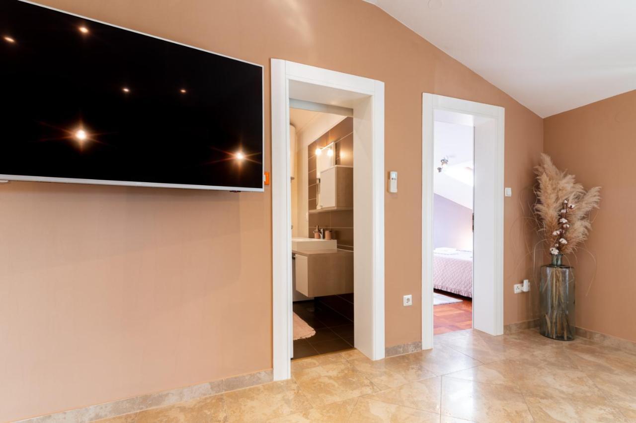 Deluxe Suite Bambi With Panoramic View ซาดาร์ ภายนอก รูปภาพ